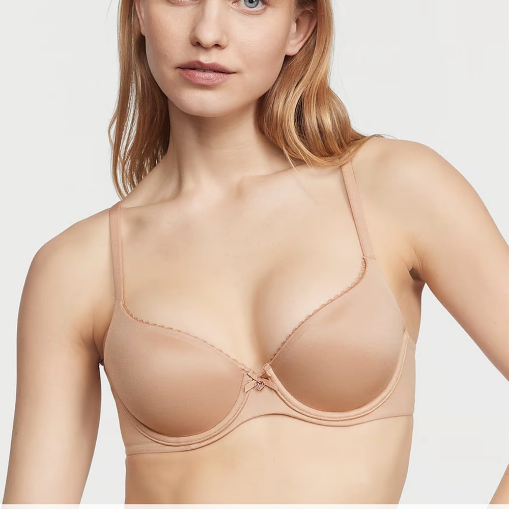 Lot of 3 Victoria’s Secret BODY BY VICTORIA Lightly Lined Smooth Demi Bras - 34A